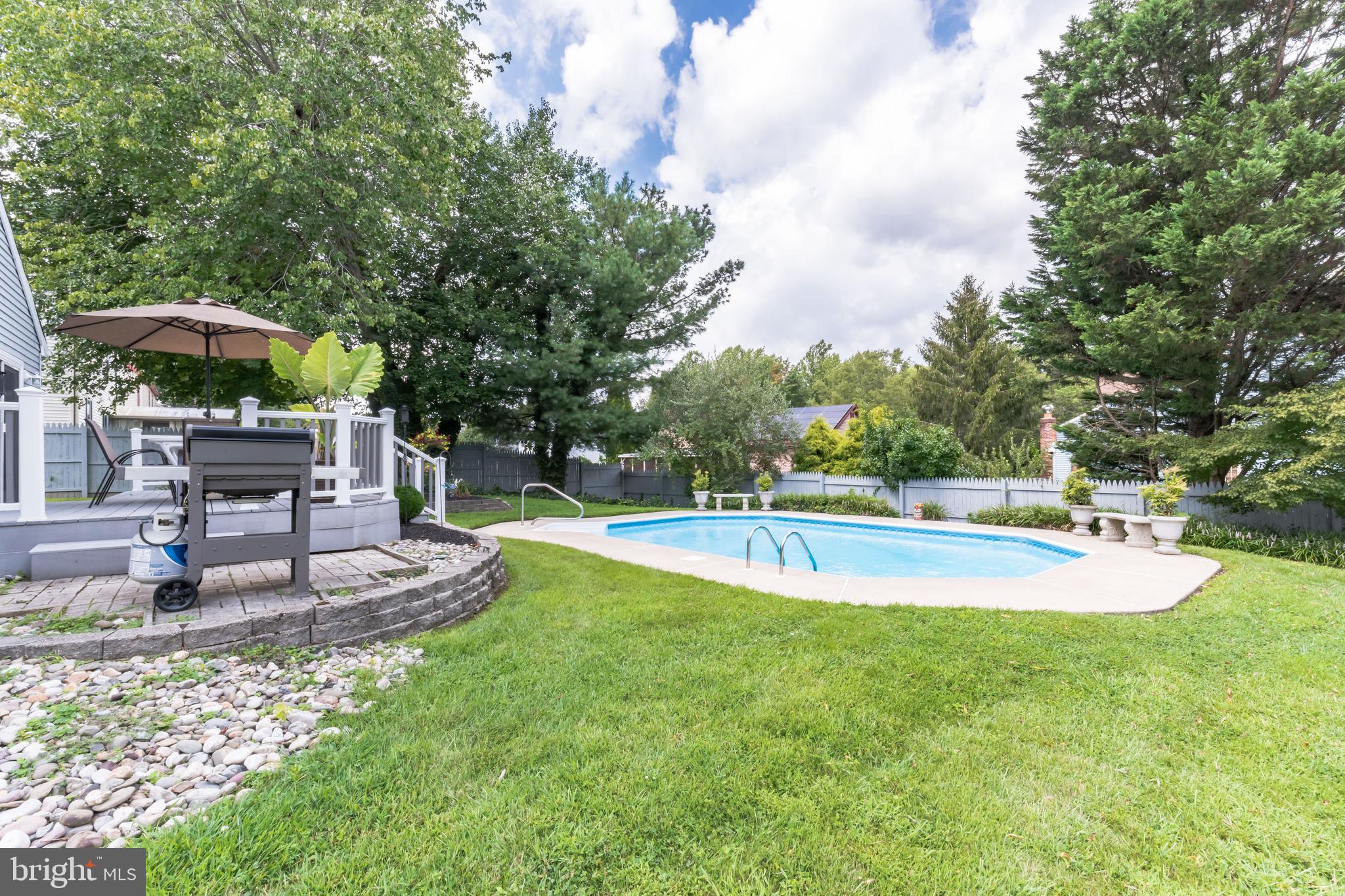 20 Blue Grass Road Clementon, NJ 08021 - Photo 29 of 33