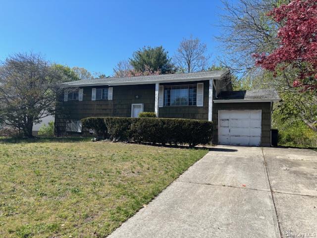 199 Ridge Road Wheatley Heights, NY 11798 - Photo 1 of 21