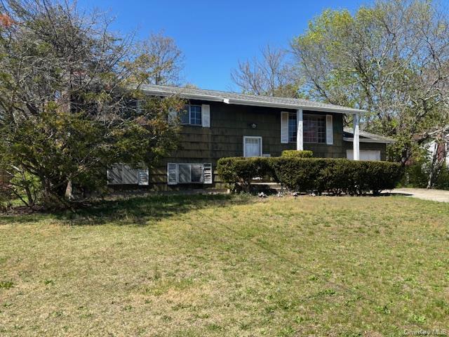 199 Ridge Road Wheatley Heights, NY 11798 - Photo 2 of 21