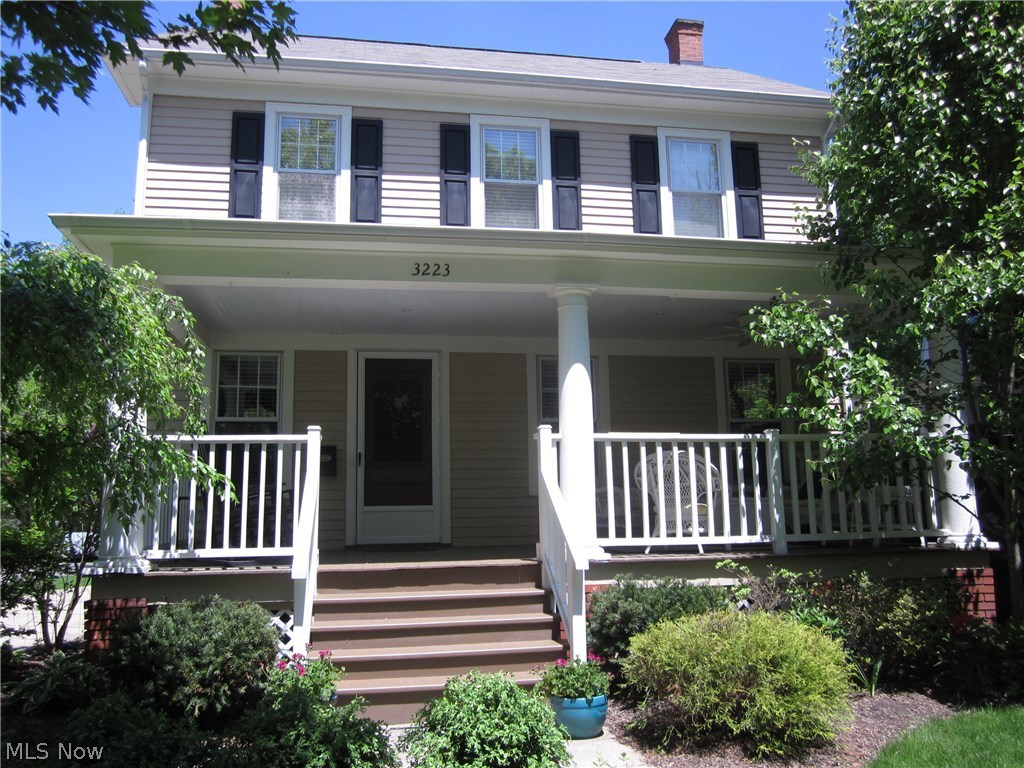 3223 Clarendon Road Cleveland, OH 44118 - Photo 1 of 34 Gallery Image 1