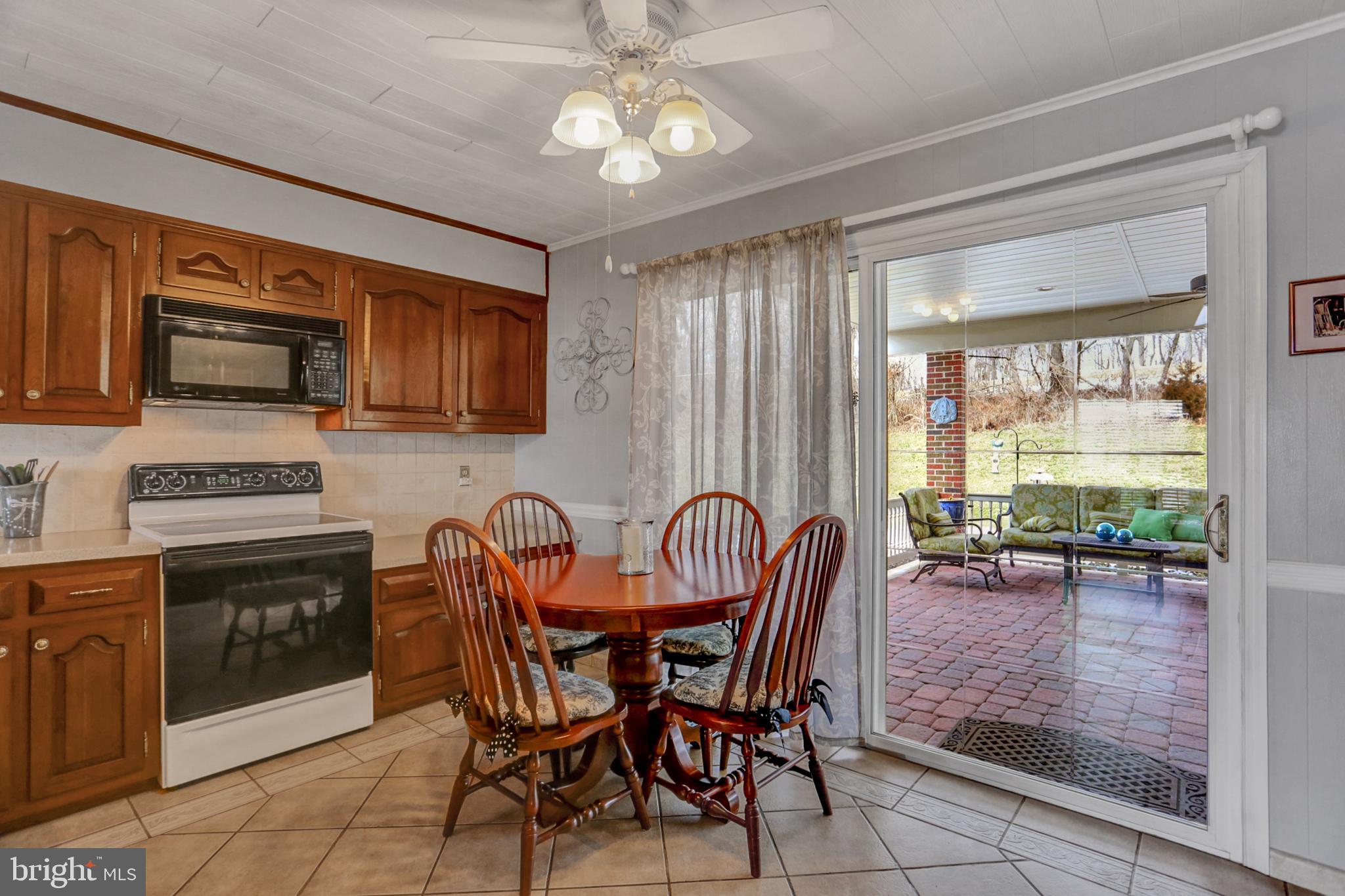 129 Old Trail Road Duncannon, PA 17020 - Photo 3 of 25 Gallery Image 3