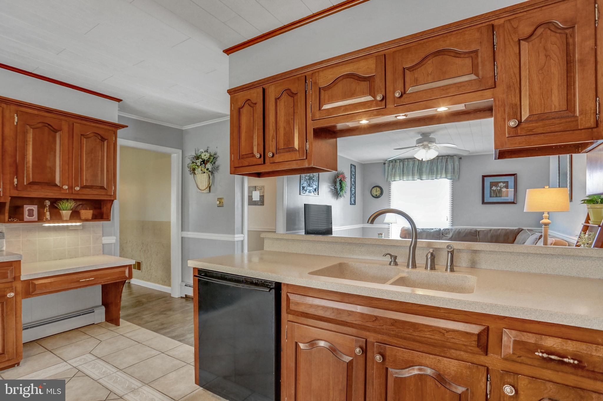 129 Old Trail Road Duncannon, PA 17020 - Photo 5 of 25 Gallery Image 5