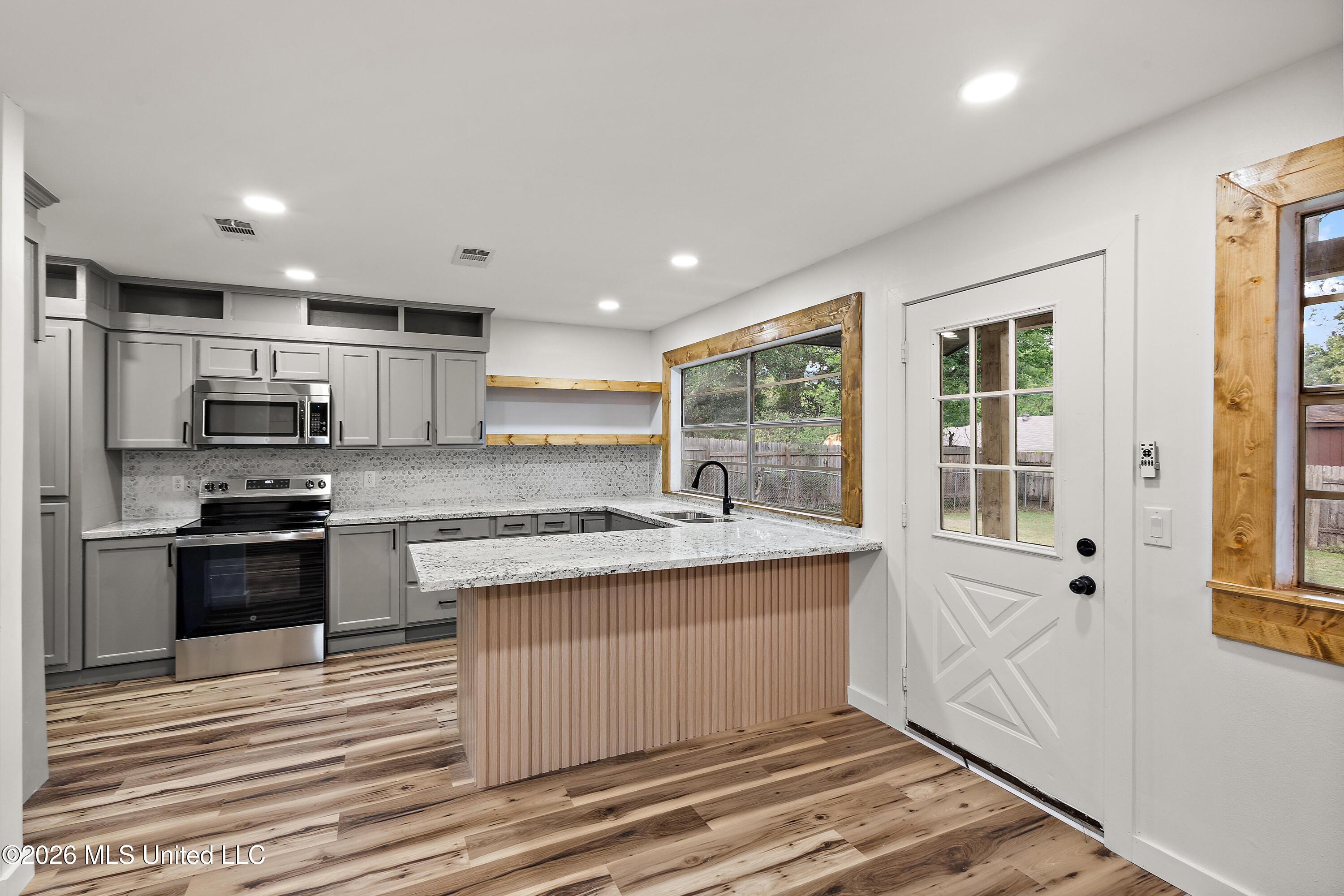 40 Woodbridge Road Brandon, MS 39042 - Photo 6 of 15 101ax2ruklR