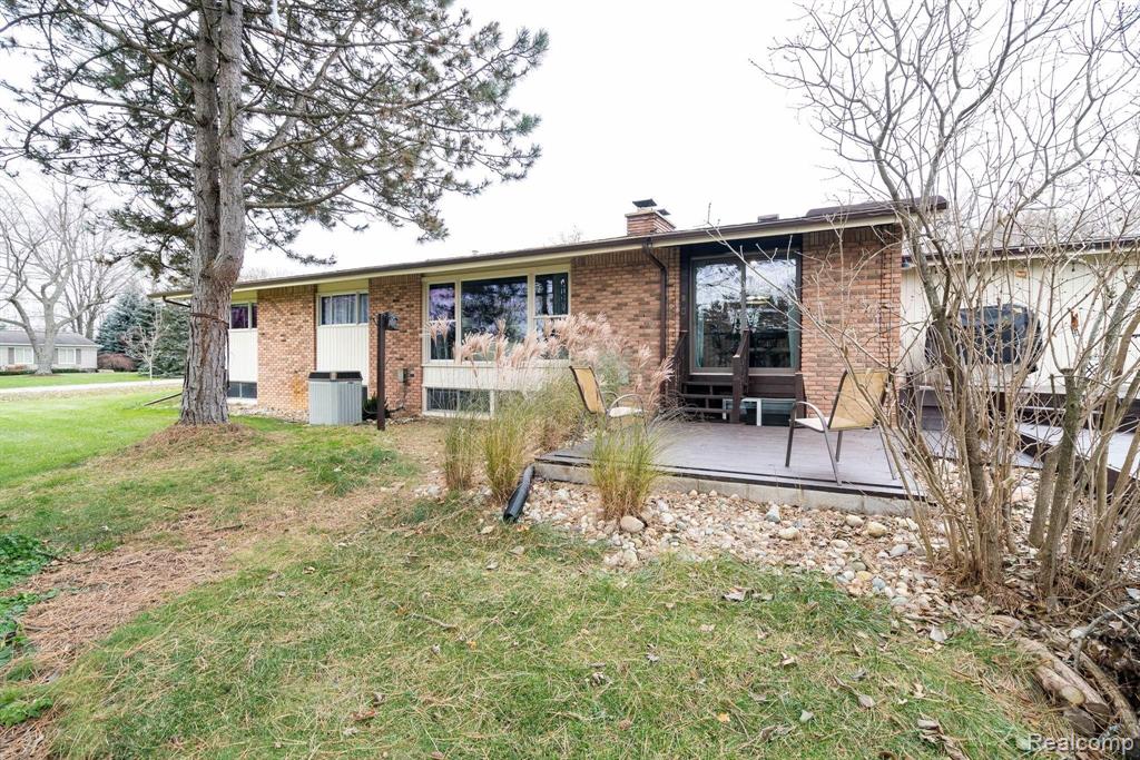 210 Donegal Drive Rochester Hills, MI 48309 - Photo 47 of 48
