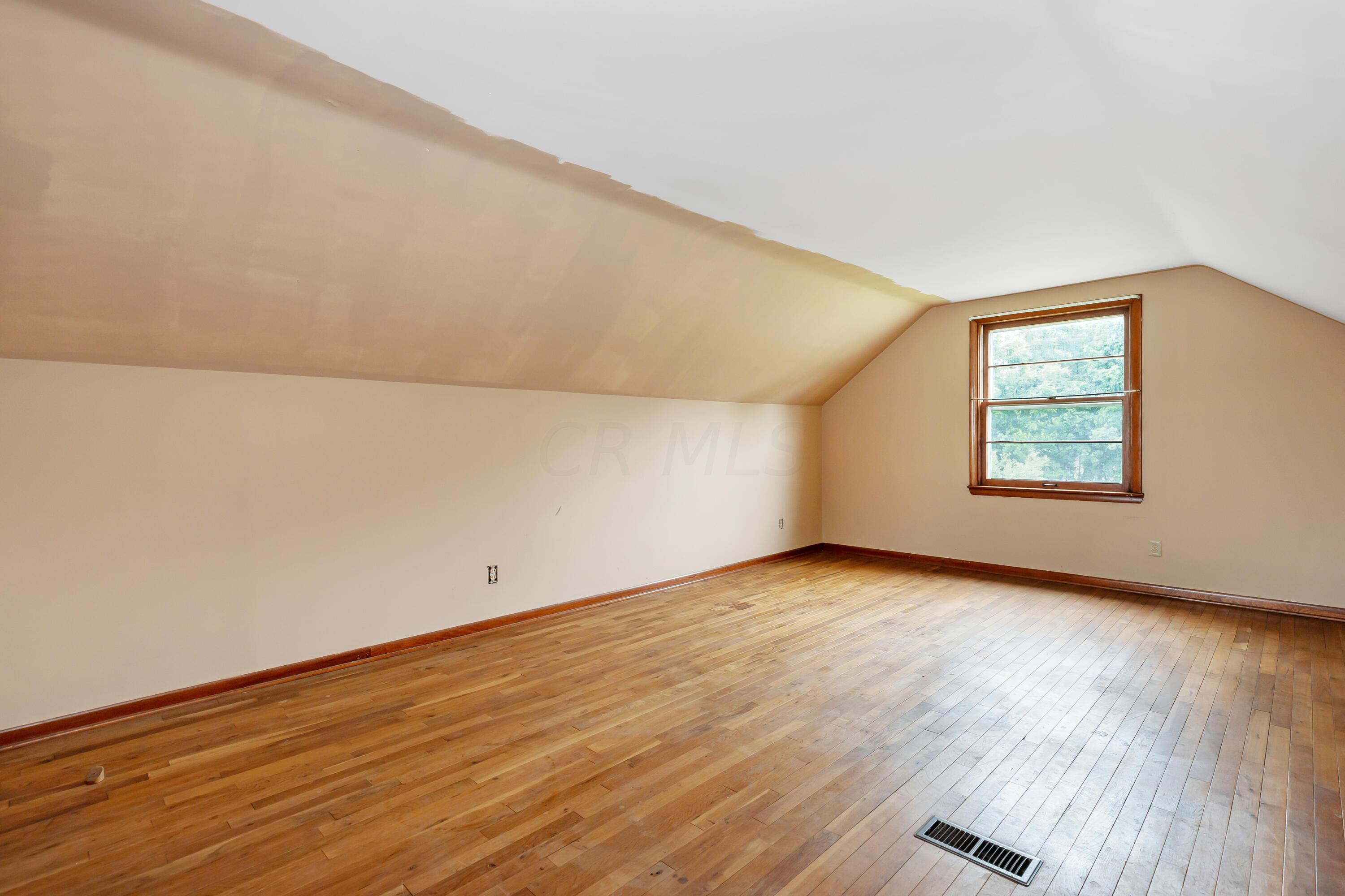 3653 Maize Road Columbus, OH 43224 - Photo 29 of 44 Bedroom Three