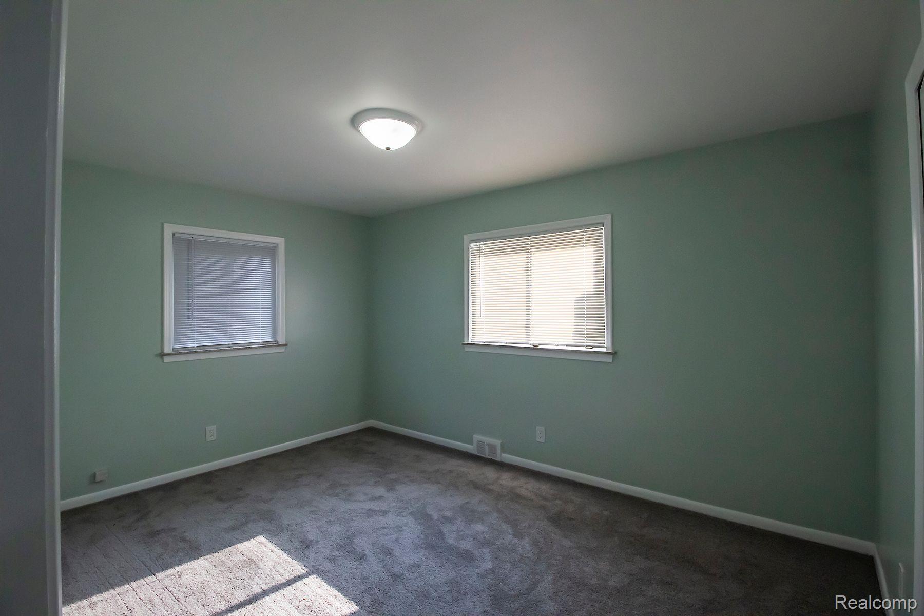 26547 Burg Road Warren, MI 48089 - Photo 12 of 34 Gallery Image 12