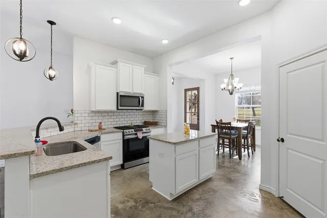 $599,000 | 5000 Farm To Market Road 2947, Greenville, TX 75402