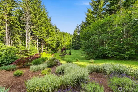 $3,250,000 | 43013 Southeast 163rd Street, North Bend, WA 98045