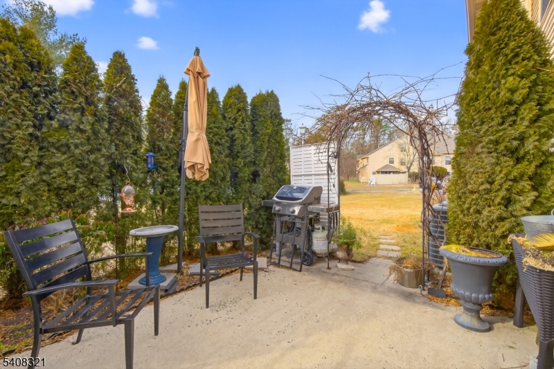 400 Daisy Court Jackson, NJ 08527 - Photo 24 of 29 a view of a patio with iron fence