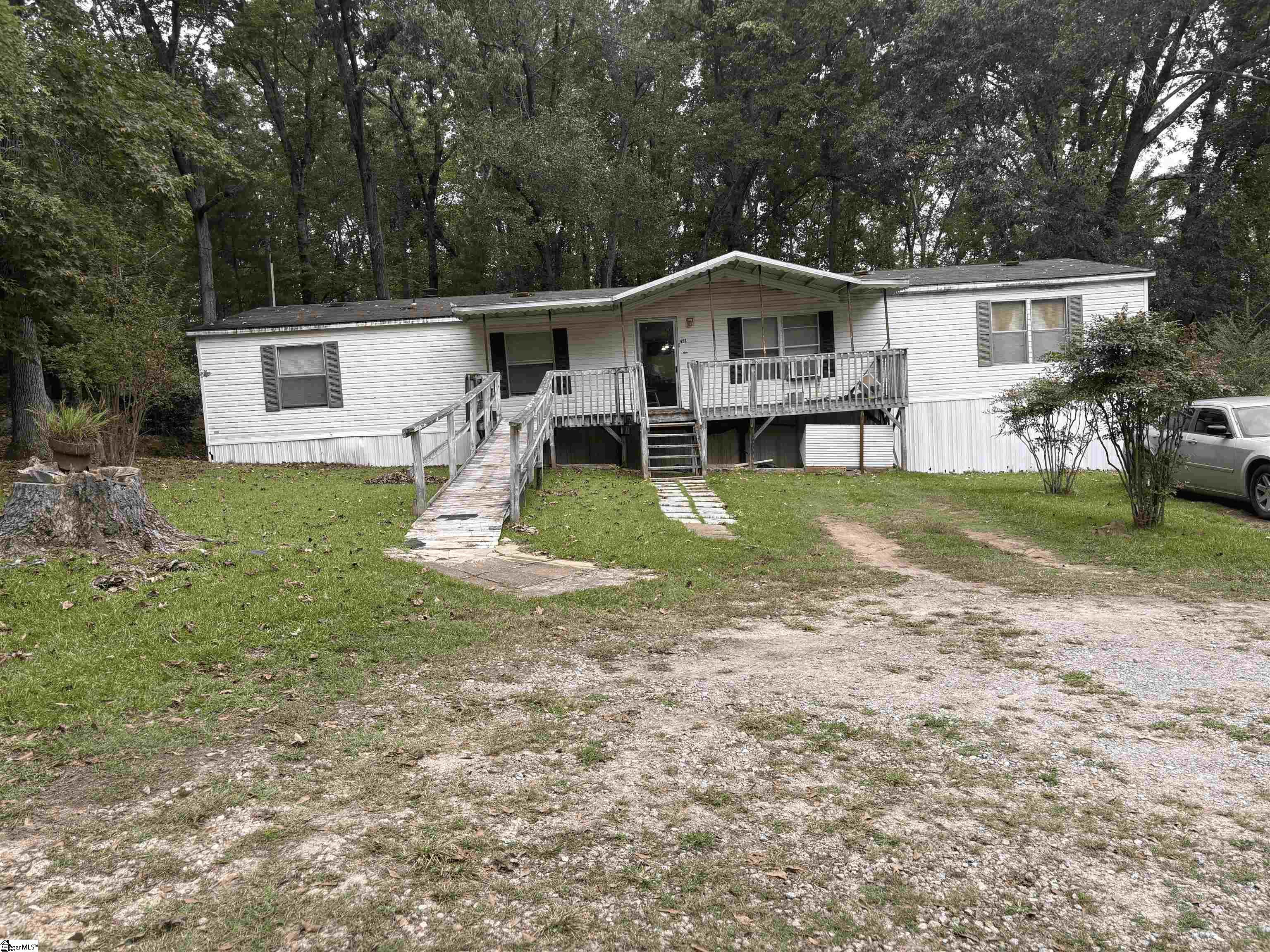 491 Spruce Street Pacolet, SC 29372 - Photo 1 of 4