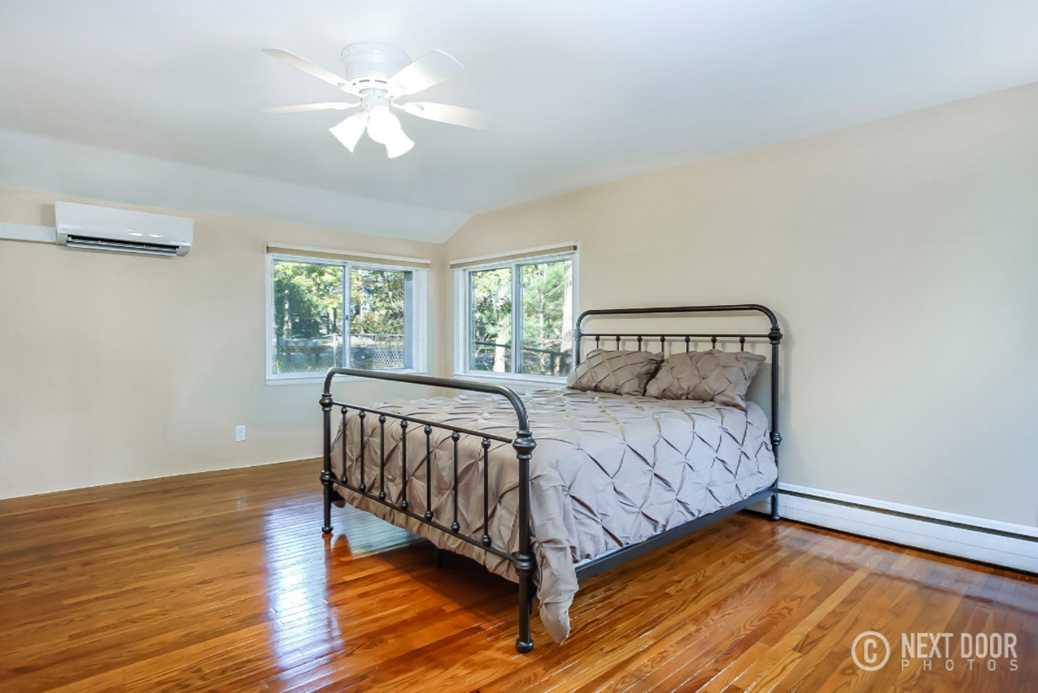 5786 Longbridge Road Pentwater, MI 49449 - Photo 13 of 32 DSC05506_blended