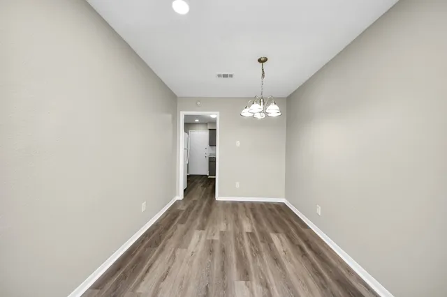 $1,150 | 1736 Crestdale Drive, Unit 5, Houston, TX 77080