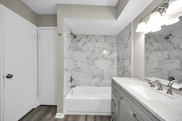 $1,150 | 1736 Crestdale Drive, Unit 5, Houston, TX 77080