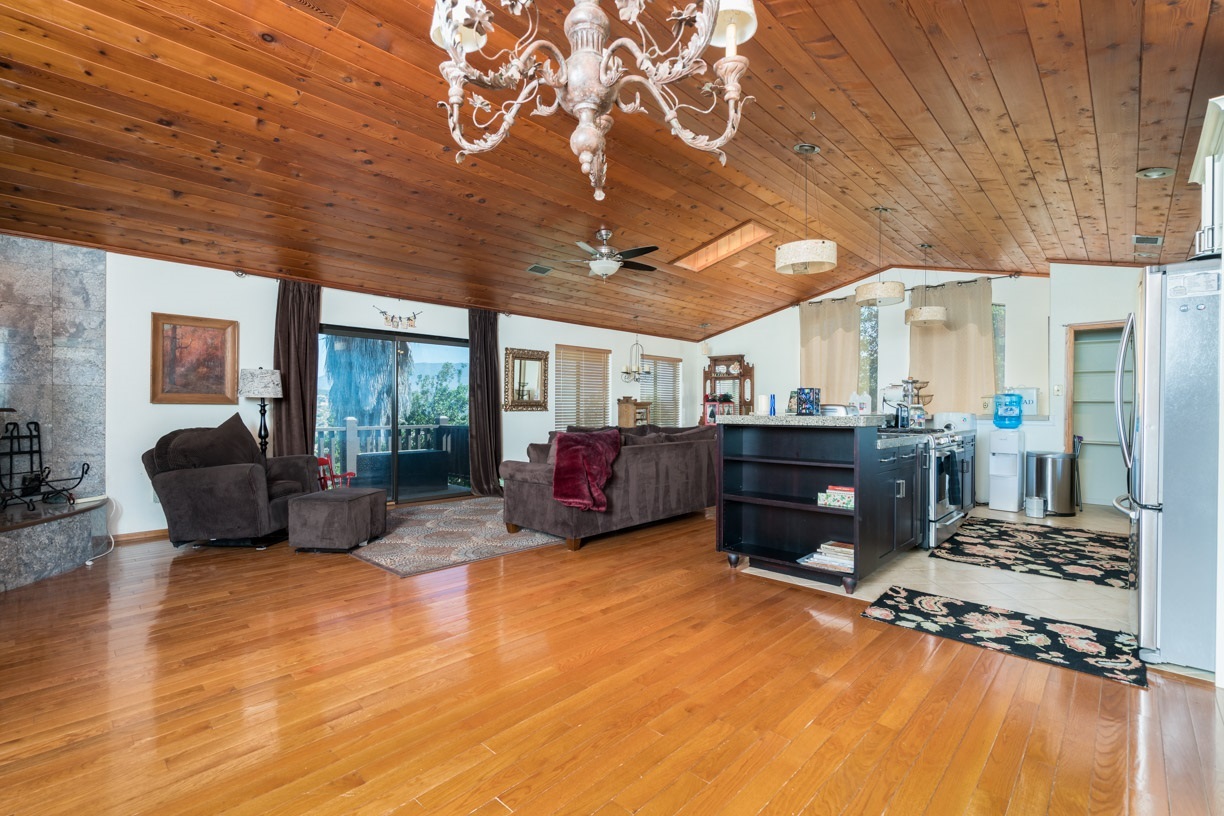 16130 Fruitvale Road Valley Center, CA 92082 - Photo 9 of 25 Gallery Image 9