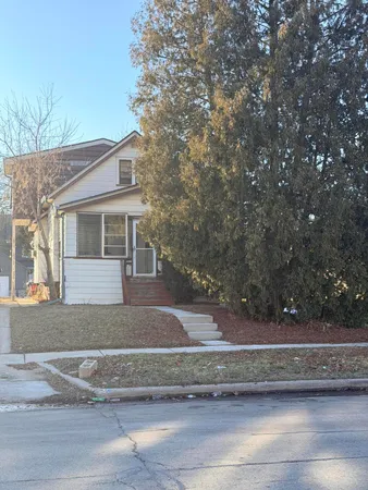 $130,000 | 6025 North 35th Street, Milwaukee, WI 53209