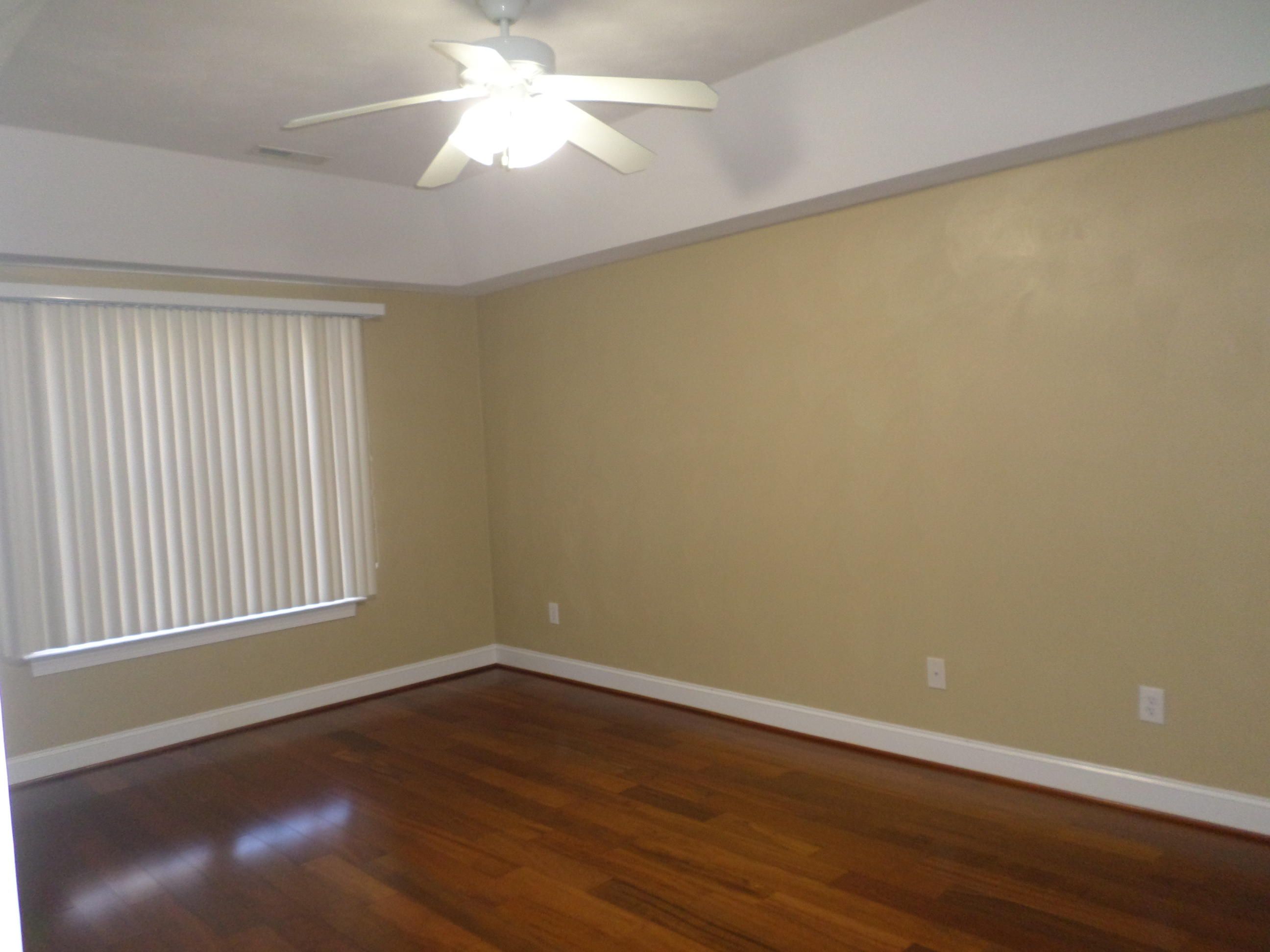 6050 Brahma Road Roanoke, VA 24018 - Photo 11 of 22 SAM_1109