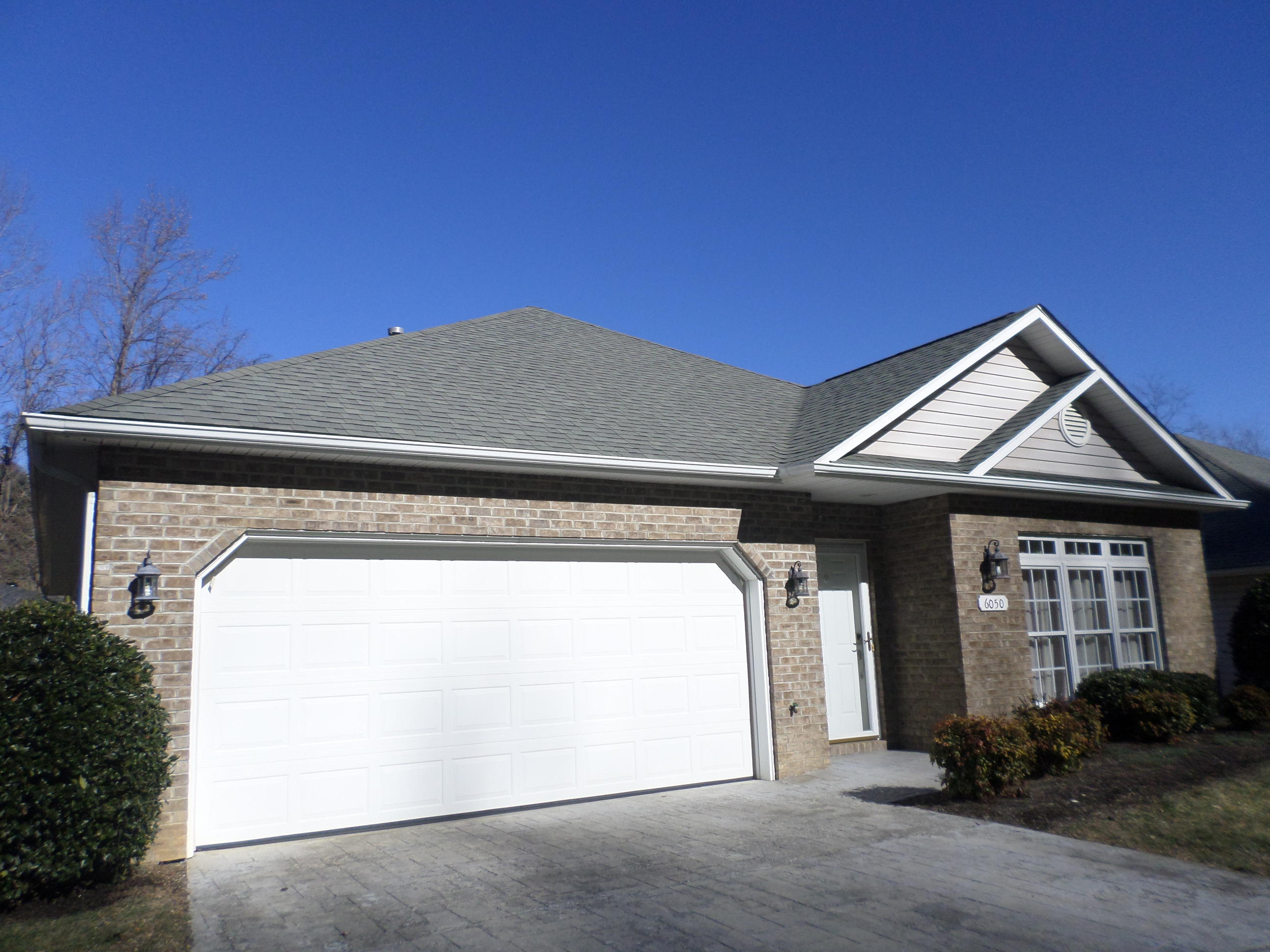 6050 Brahma Road Roanoke, VA 24018 - Photo 4 of 22 SAM_1102