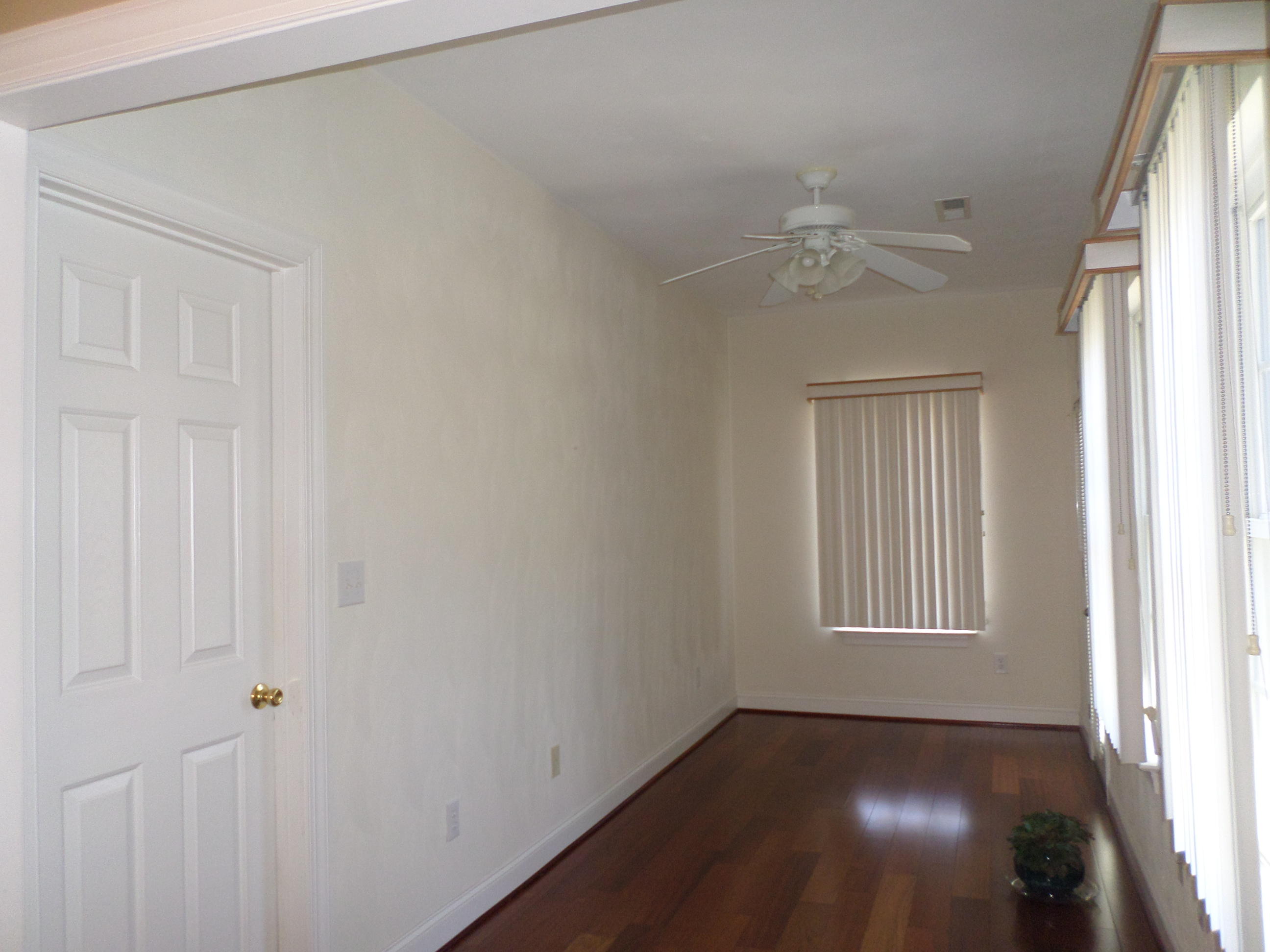 6050 Brahma Road Roanoke, VA 24018 - Photo 8 of 22 SAM_1106