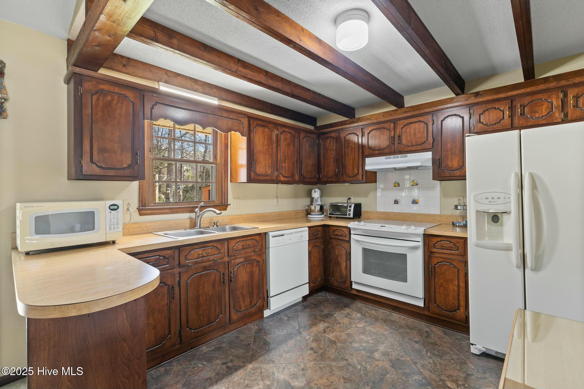 24 McArthur Drive Jacksonville, NC 28546 - Photo 12 of 27 tempImageskQdhQ