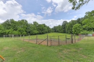 2225 Liberty Valley Road Belfast, TN 37019 - Photo 8 of 29 Gallery Image 8