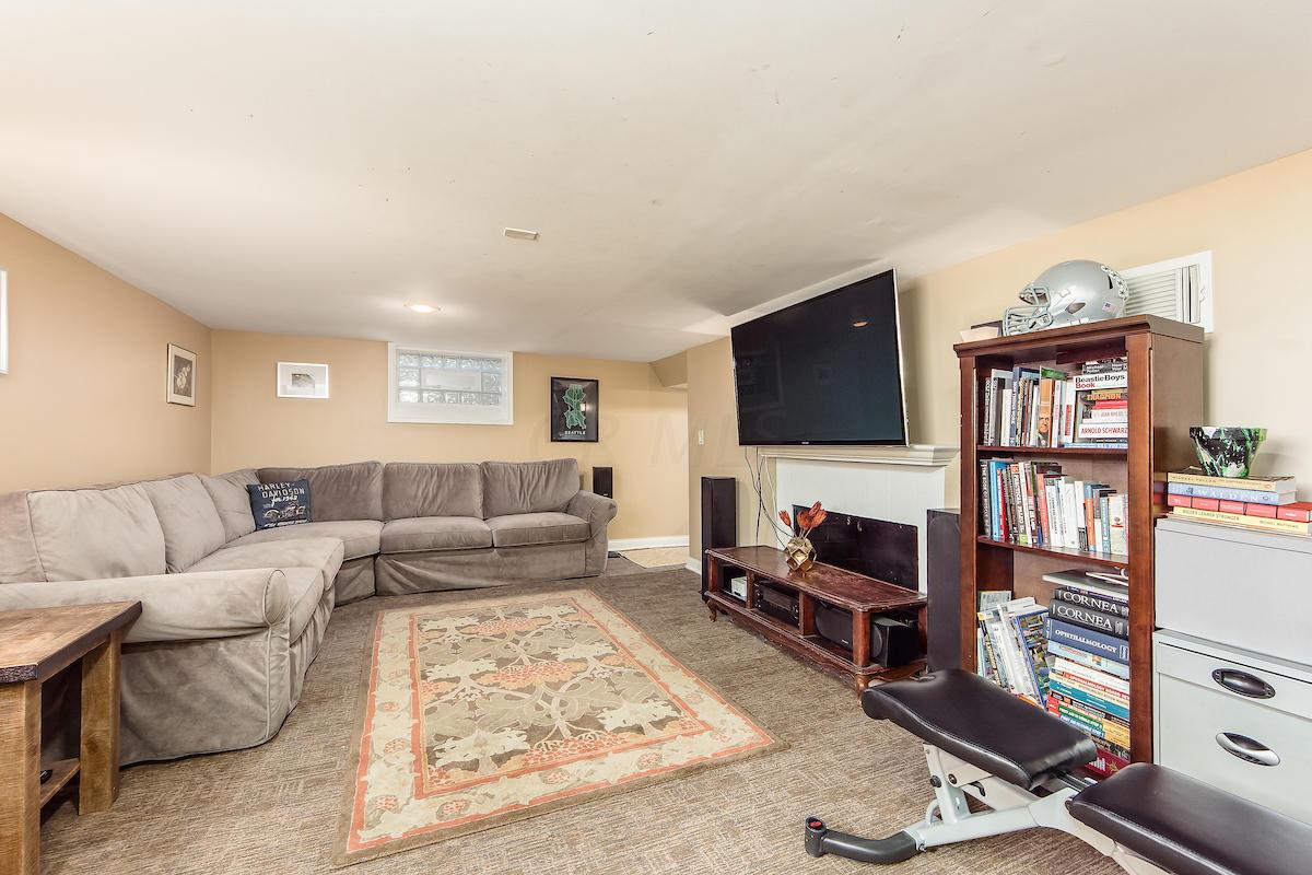 2028 Andover Road Columbus, OH 43212 - Photo 36 of 49