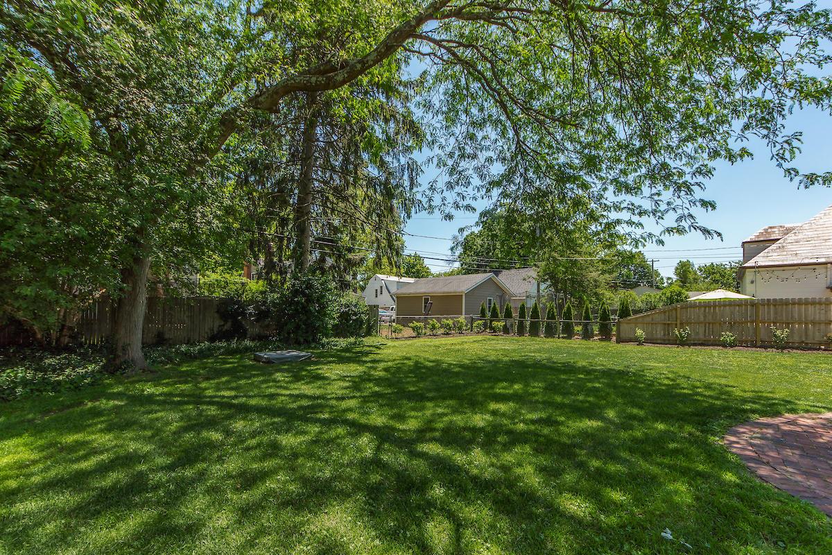 2028 Andover Road Columbus, OH 43212 - Photo 47 of 49