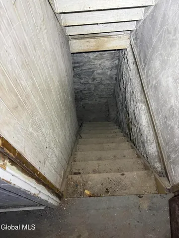 $65,000 | 942 Emmett Street, Schenectady, NY 12307