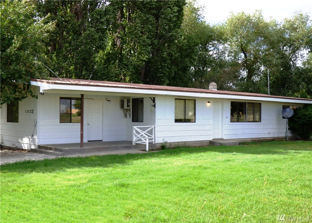 2359 North Division Road Northwest Bridgeport, WA 98813 - Photo 1 of 24 Gallery Image 1