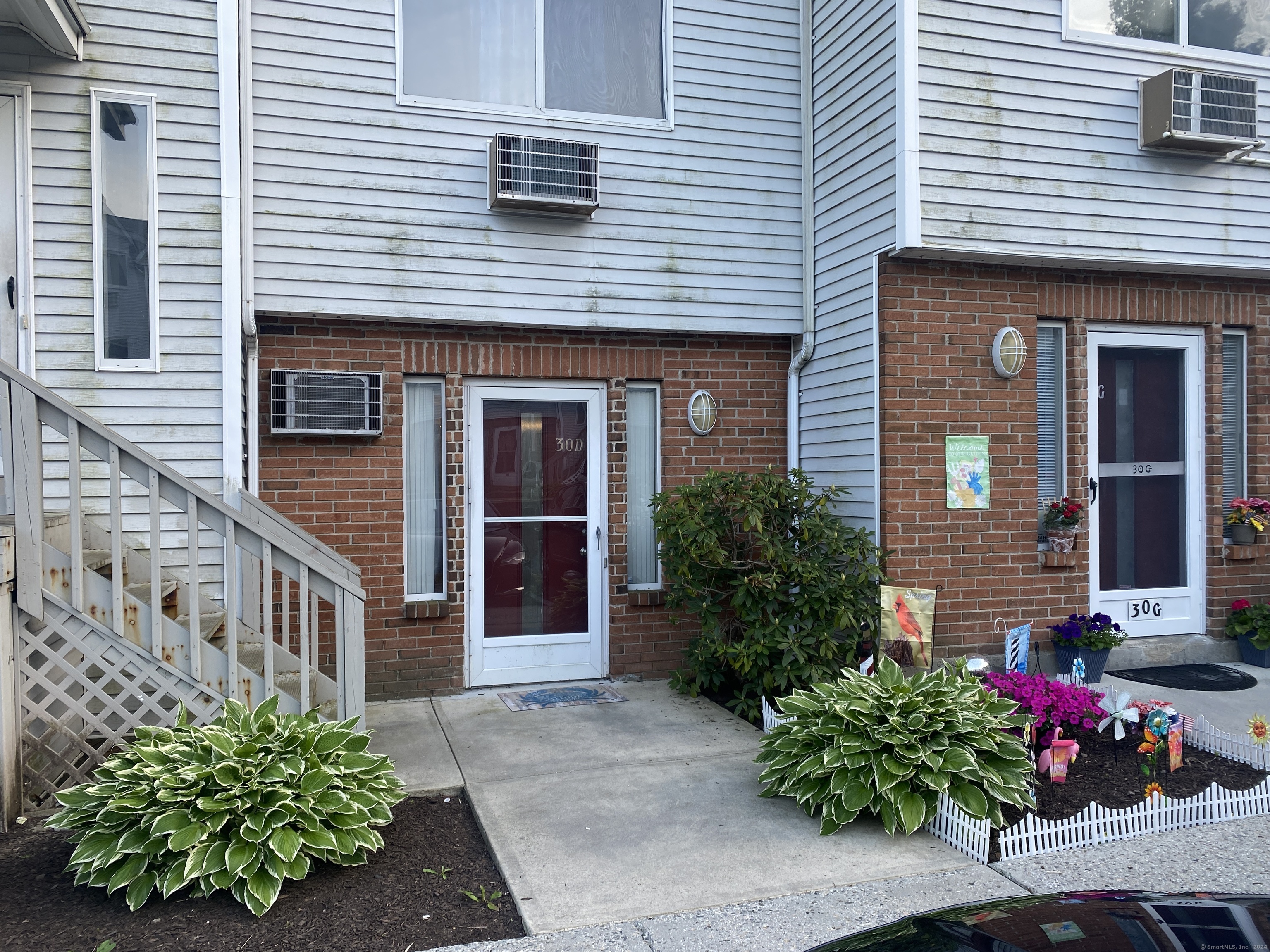 925 Oronoke Road, Unit 30D Waterbury, CT 06708 - Photo 1 of 1