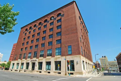 $249,900 | 250 Park Avenue, Unit 310, Minneapolis, MN 55415