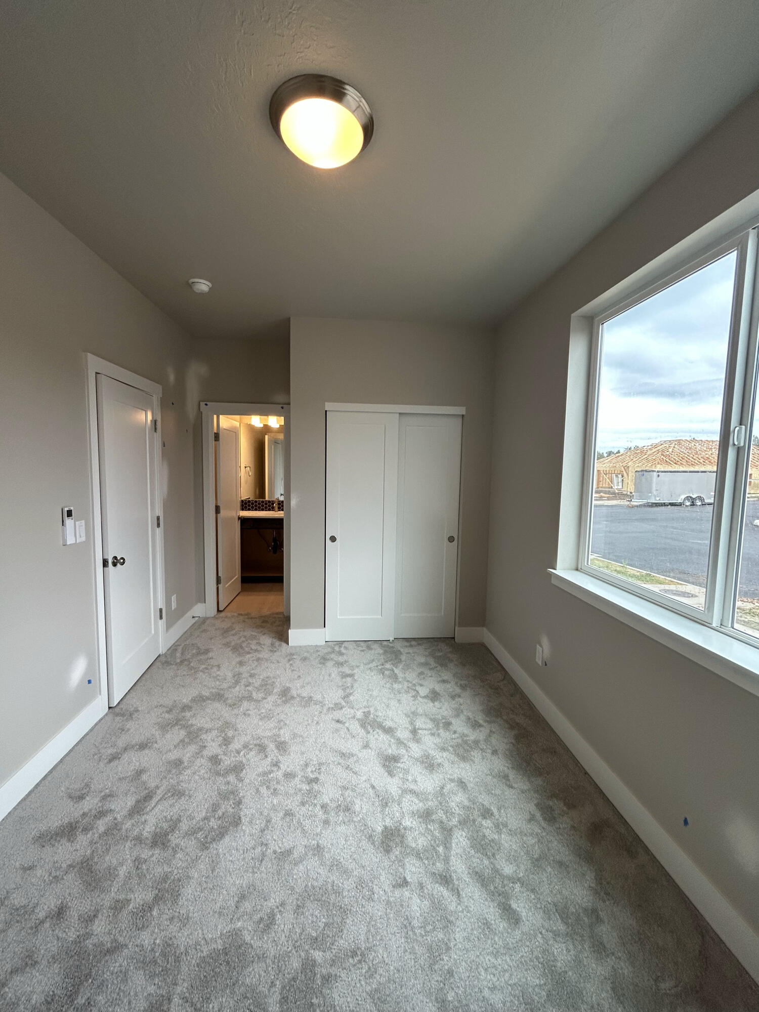 3910 Southwest 39th Street, Unit LOT 40 Redmond, OR 97756 - Photo 14 of 26 Primary bdrm