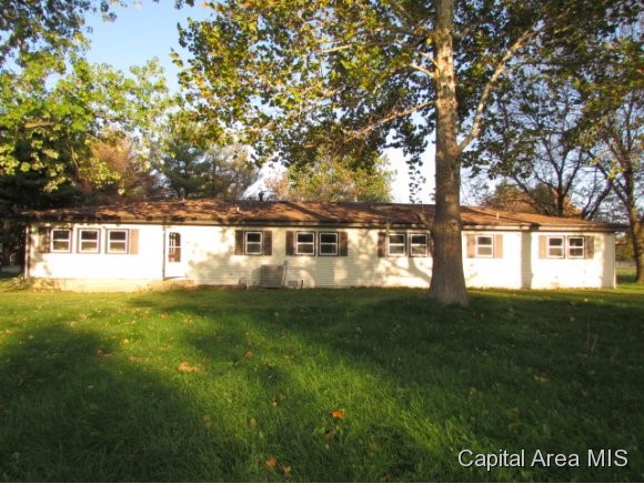 2626 Tozer Road Springfield, IL 62707 - Photo 2 of 16