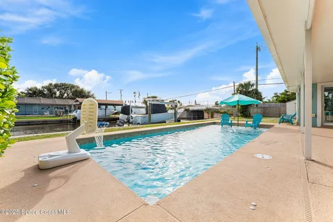 $599,900 | 1623 East Central Avenue, Merritt Island, FL 32952