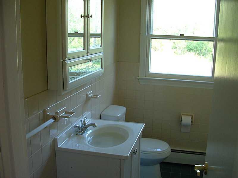 6 Wheeler Road Gray, ME 04039 - Photo 18 of 22 Bathroom.
