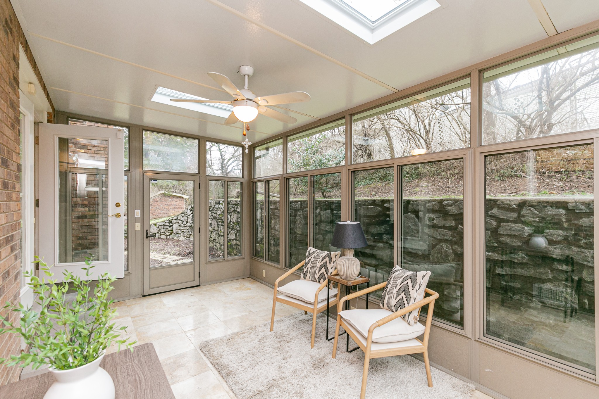 156 Spring Valley Road Nashville, TN 37214 - Photo 14 of 25 Gallery Image 14