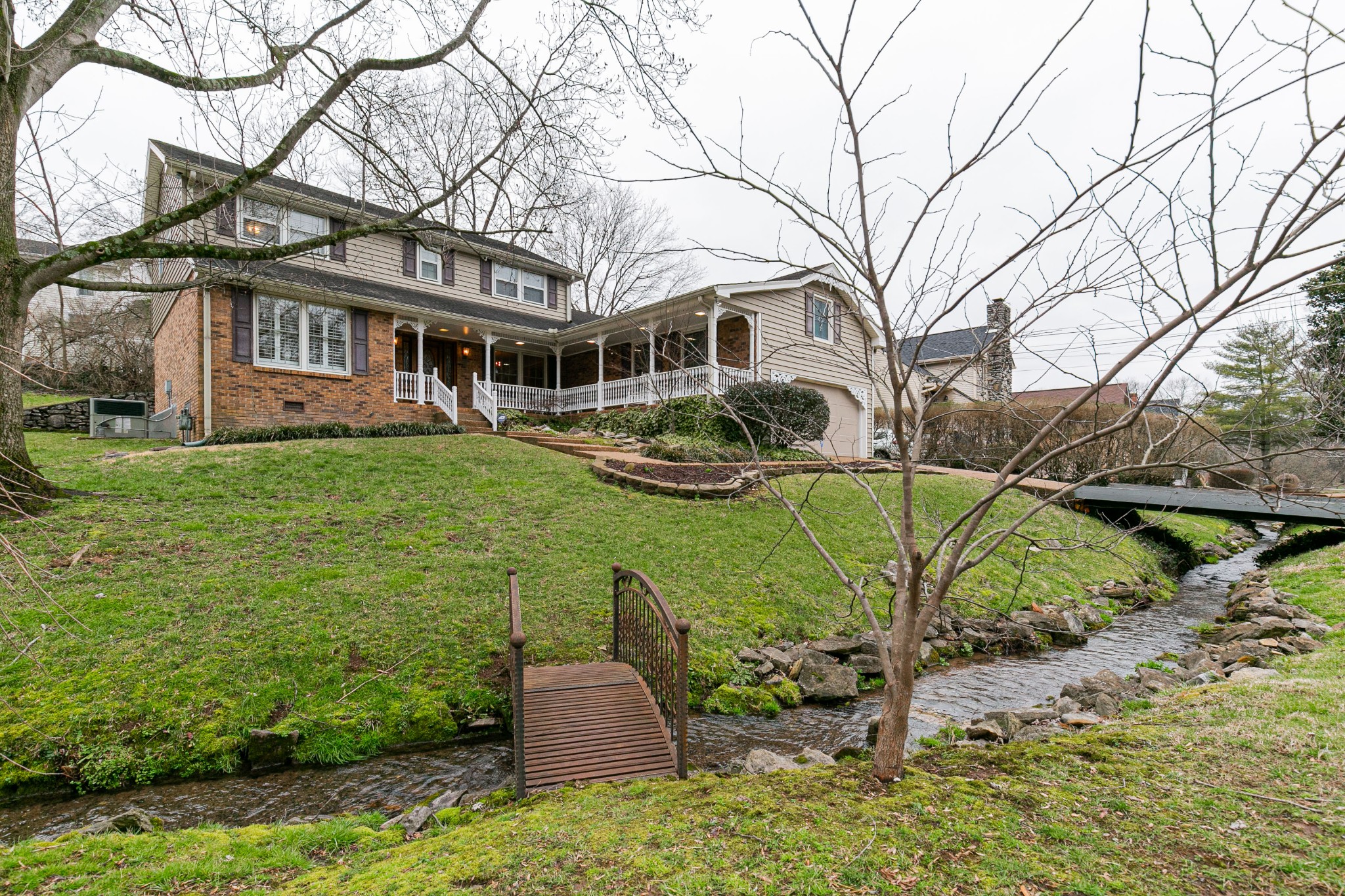 156 Spring Valley Road Nashville, TN 37214 - Photo 3 of 25 Gallery Image 3