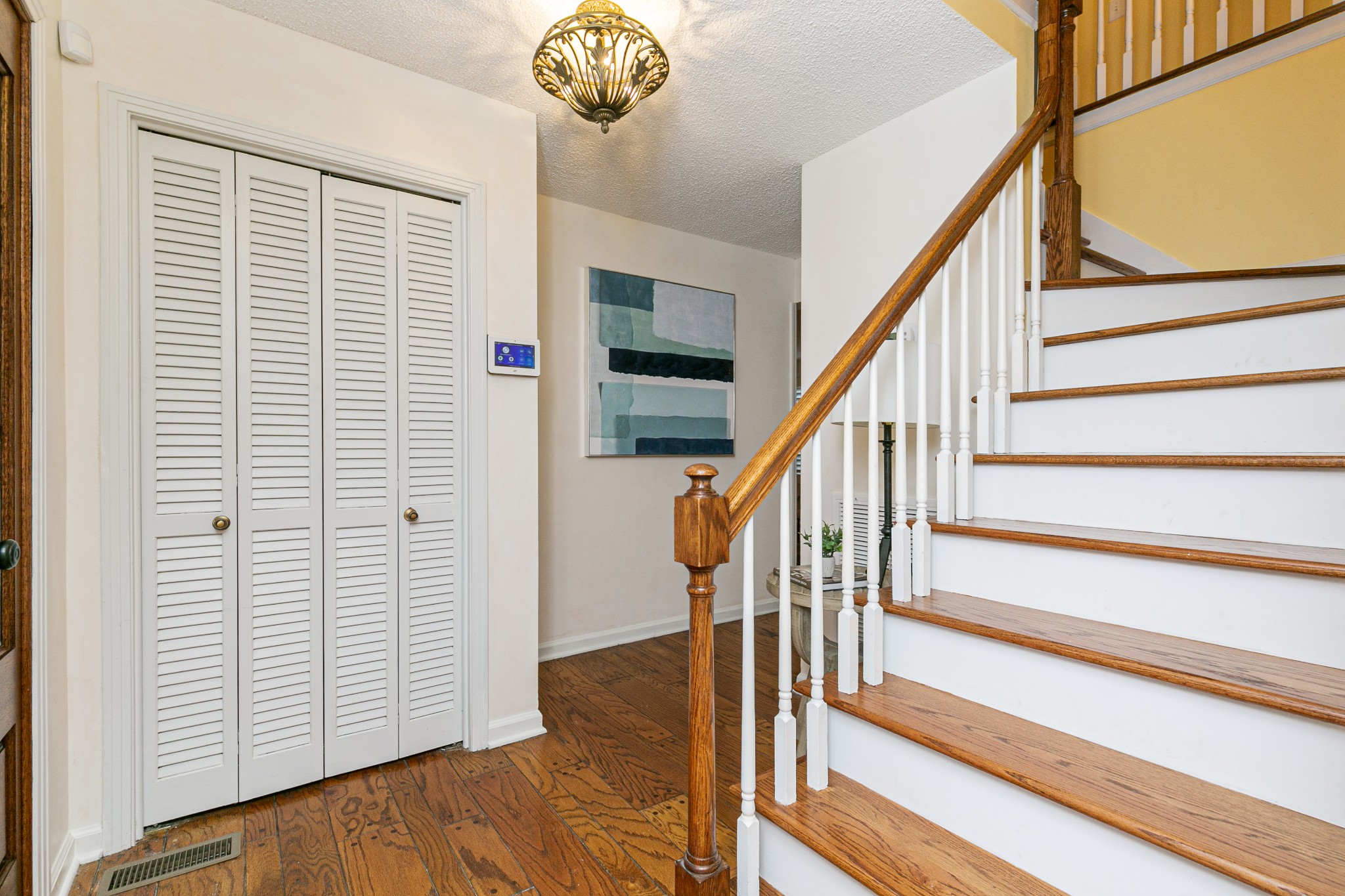 156 Spring Valley Road Nashville, TN 37214 - Photo 4 of 25 Gallery Image 4