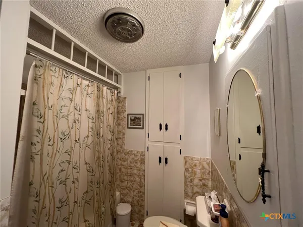 a view of a entryway