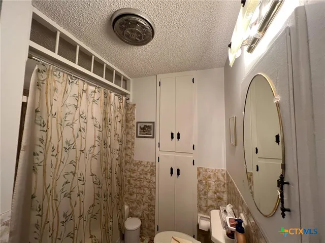 $279,000 | 137 Farm To Market Road 774, Refugio, TX 78377