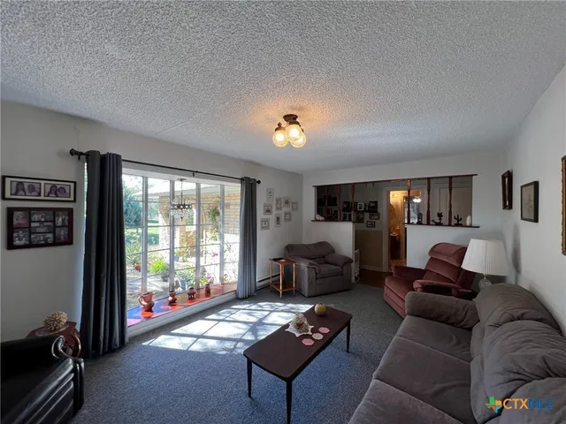 $279,000 | 137 Farm To Market Road 774, Refugio, TX 78377