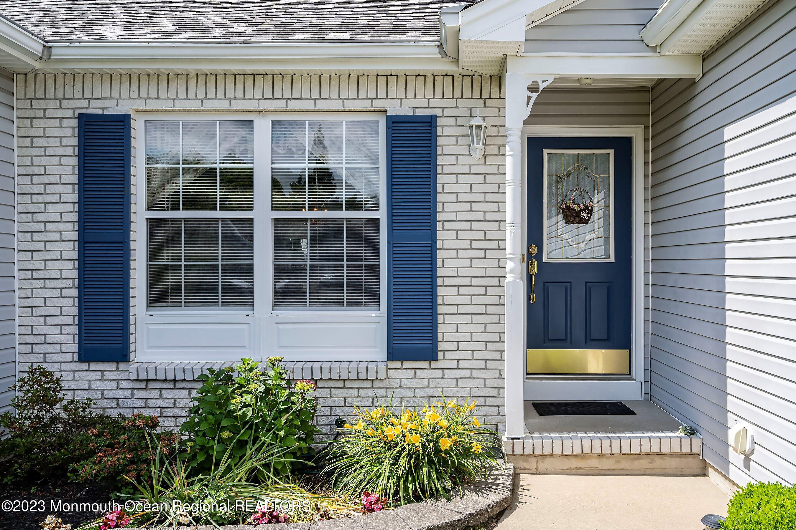 148 Cruise Road Manahawkin, NJ 08050 - Photo 3 of 33 03-Front Entry 1