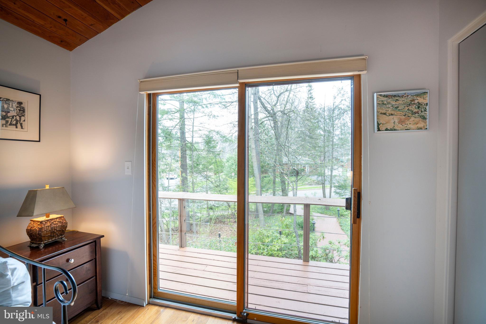 854 Thomas Street State College, PA 16803 - Photo 58 of 82 a view of a window in a room
