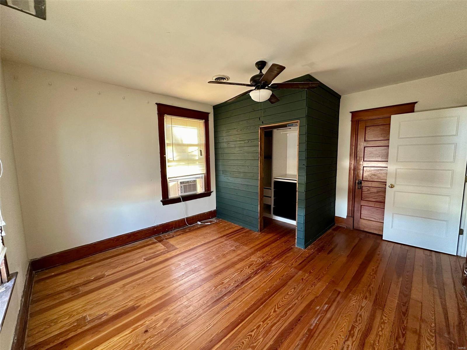 6534 Godfrey Road Godfrey, IL 62035 - Photo 14 of 26
