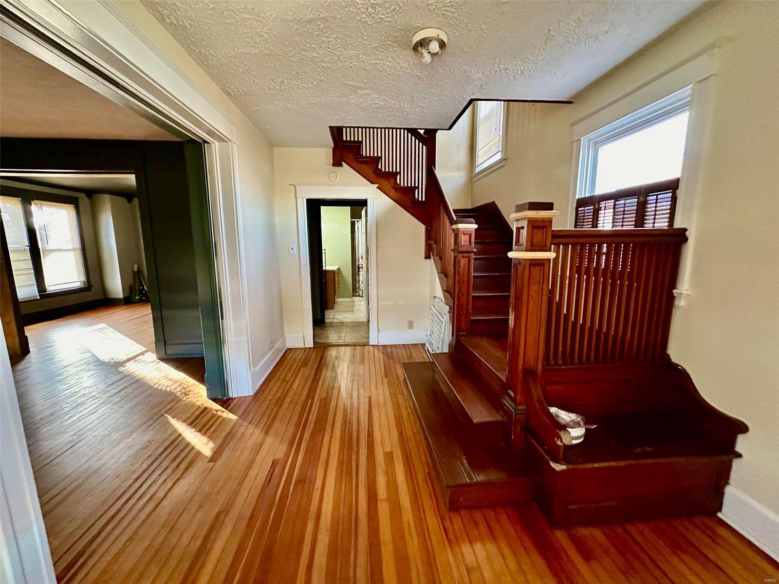 6534 Godfrey Road Godfrey, IL 62035 - Photo 2 of 26