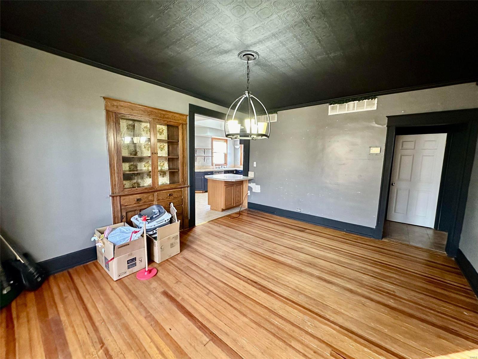 6534 Godfrey Road Godfrey, IL 62035 - Photo 7 of 26