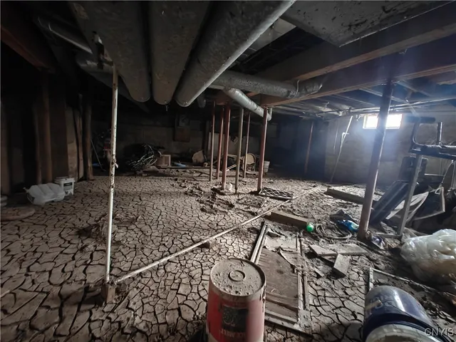 $79,900 | 121 Chapel Street, Lenox, NY 13032