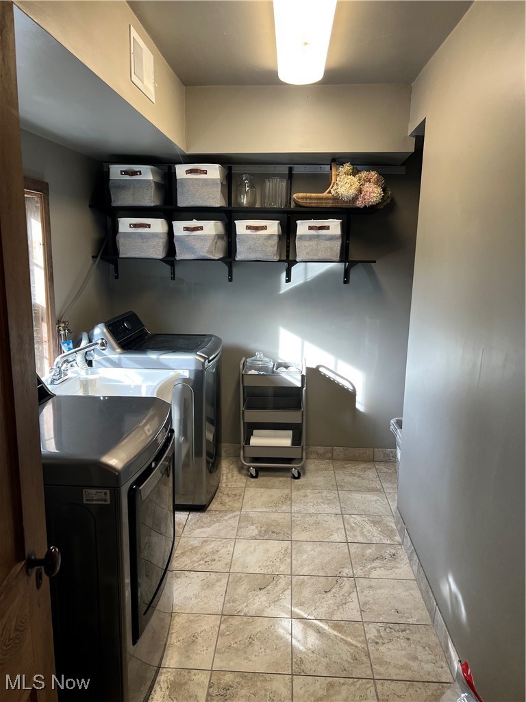 7660 Vandemark Road Lodi, OH 44254 - Photo 15 of 28 First floor laundry