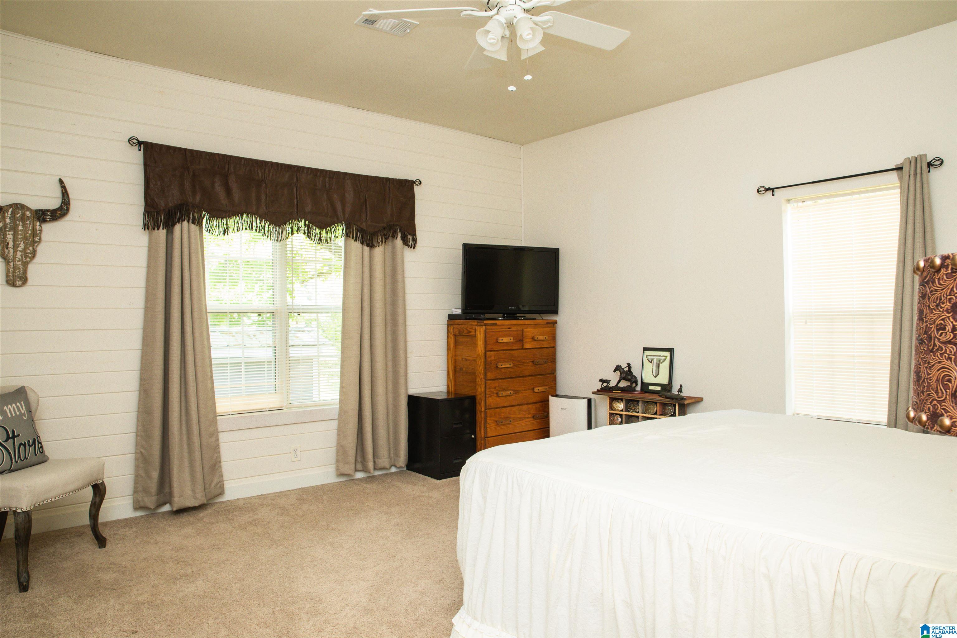9696 Highway 62 Vincent, AL 35178 - Photo 18 of 50