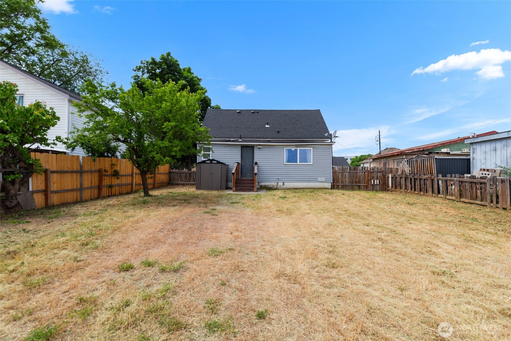 811 Cascade Street Wenatchee, WA 98801 - Photo 22 of 32