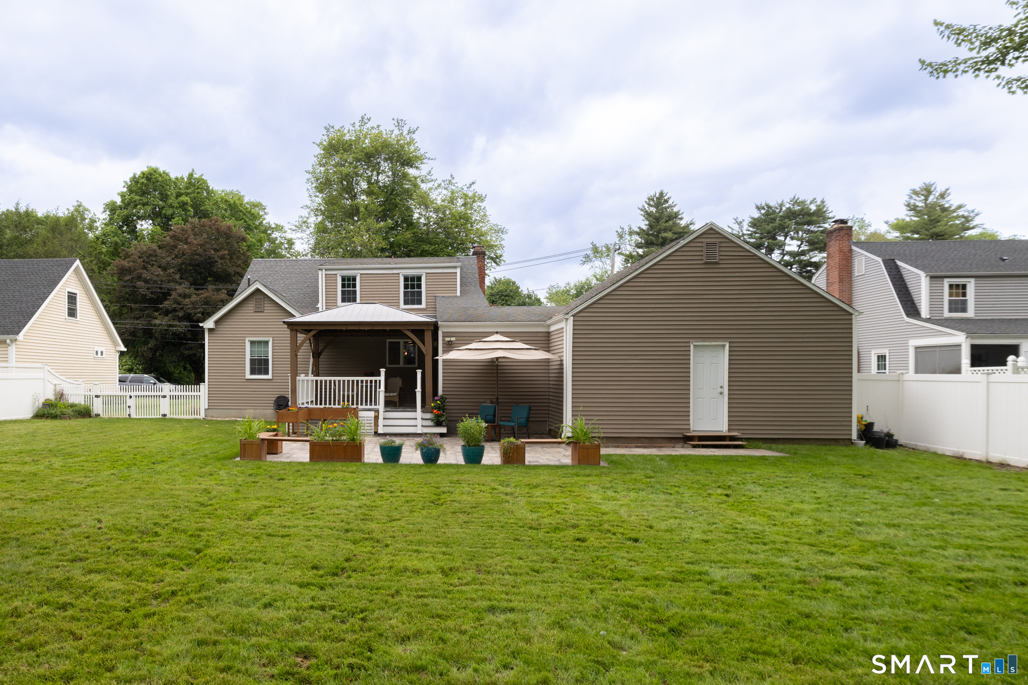 31 Ridgewood Road Windsor, CT 06095 - Photo 27 of 36